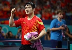 樊振东回归国家队？中国乒协主席王励勤：还在联系的过程当中 - 资讯配图