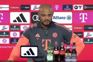 孔帕尼：我们曾经有过11分的领先优势，知道情况可以迅速改变 - 资讯配图