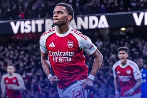 廷伯本赛季英超3球5助造8球,在英超后卫球员中排名第一 - 资讯配图