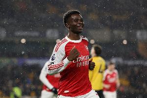 25岁前萨卡为阿森纳打进59粒英超进球，超越亨利列队史第一 - 资讯配图