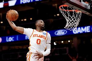 邓利维:任何时候只要有球员提出交易申请 我都会尽量满足! - 资讯配图