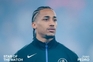 帽子戏法！若昂·佩德罗当选对阵维拉一役切尔西队内最佳球员 - 资讯配图