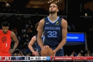 面对老东家手软了！吕佩尔造犯规两罚全丢 仍未得分 - 资讯配图