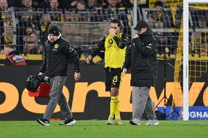 有情有义!多特总监里肯:会和重伤的詹谈续约,球员合同6月到期 - 资讯配图