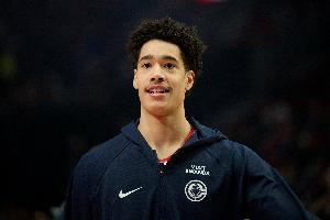 望无大碍!尼德豪泽将缺席后续2场比赛 并将于明日接受进一步检查 - 资讯配图