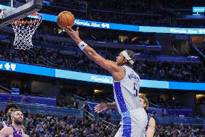 NBA彩经：火箭统治攻防轻取勇士 掘金主场擒下湖人 马刺力拔活塞 - 资讯配图