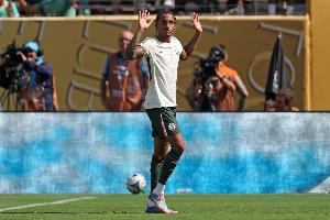 佩德罗+伊戈尔！单赛季英超两名南美球员戴帽，2019年之后首次 - 资讯配图