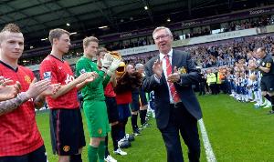 前曼联助教：弗格森退休的消息被提前泄露后，他向教练组道了歉 - 资讯配图