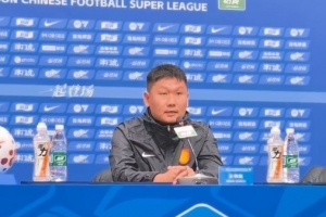 刘建业：本场是铜梁龙的、我执教的首场中超比赛，我很期待很兴奋 - 资讯配图