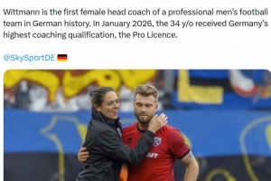 德国首位执教职业男队的女教练，记者：维特曼与因戈尔施塔特续约 - 资讯配图