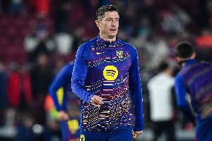 莱万谈巴萨未来：我没必要急于决定，未来完全取决于我自己 - 资讯配图