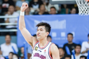 郭艾伦前交叉韧带断了！莫兰德：会一直支持你 大兄弟恢复好身体 - 资讯配图