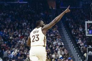 追梦：我们多人缺阵&三名双向球员打了很久 火箭全阵容 这胜利爽 - 资讯配图