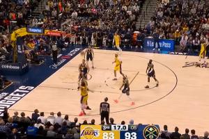 没哨又如何？东契奇接球三分后迎着防守再中高难度横撤步倒地三分 - 资讯配图