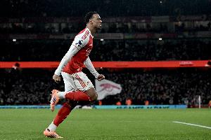 1-0击败布莱顿，阿森纳近10个赛季英超首次有两名球员单场12+解围 - 资讯配图