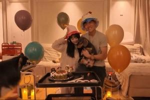 甜蜜！李昊迎22岁生日，女友凌晨晒照发文庆生：生日快乐爱夫 - 资讯配图