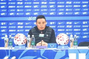 赛后新闻发布会上主教练陈涛表示:我觉得每个球员都已倾尽全力了 - 资讯配图