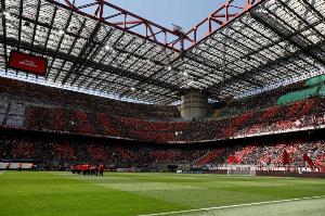 意媒:米兰德比门票售罄,有望创下米兰主场意甲门票收入纪录 - 资讯配图