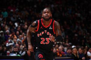 铁麻了！谢德替补7中1仅拿2分4板1助 3失误3犯规&正负值-19 - 资讯配图