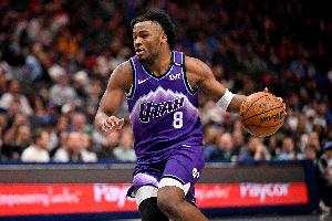 球队大脑！科利尔18中11砍下27分3板11助 下半场19分 - 资讯配图