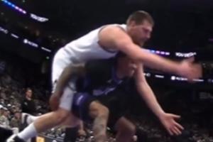 上瘾约基奇“骑大马”：骑哈滕 骑斯玛特 骑库里 骑杰林 - 资讯配图