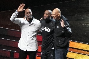 总进球榜人均名人堂？老詹超天勾 保罗差5球进前40 三少库赞在列 - 资讯配图