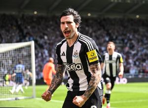 记者：曼联确实有意托纳利，但球员梦想重返意大利踢球 - 资讯配图