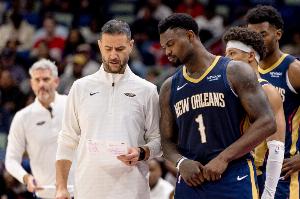 到时间了！国王3分钟不得分 鹈鹕趁势一波15-0打停 - 资讯配图