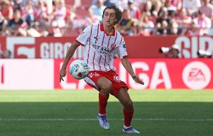 阿斯：赫罗纳前锋希尔右膝内侧副韧带部分撕裂，将伤缺4-6周 - 资讯配图