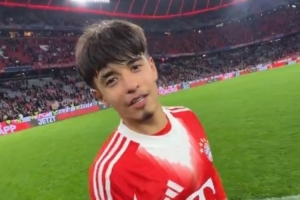 拜仁小将首秀感言：能为拜仁这样最好的俱乐部效力，我非常荣幸 - 资讯配图