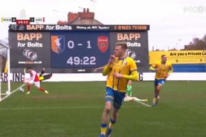 16岁萨尔蒙回传失误，阿森纳第50分钟1-1遭英甲曼斯菲尔德扳平 - 资讯配图