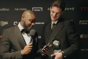 赖斯:去年伤病毁了阿森纳,如今我们每个位置上都有能依赖的球员 - 资讯配图