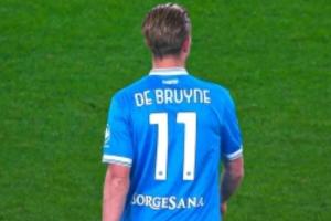 4个多月的等待！德布劳内替补登场伤愈复出，时隔四个月重返球场 - 资讯配图