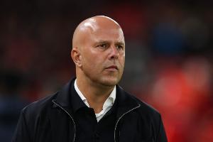 斯洛特：无球状态下索博是世界顶级球员 埃基蒂克已适应三天一赛 - 资讯配图