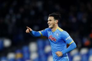 埃尔马斯:很高兴进球我最适合踢前腰,那不勒斯必须获得欧冠资格 - 资讯配图