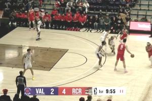 这几个传球真有东西！杨瀚森今日数次球领人走的妙传集锦 - 资讯配图