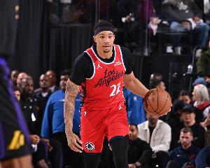 可圈可点！乔丹·米勒替补25分钟 6中4贡献11分6助 - 资讯配图