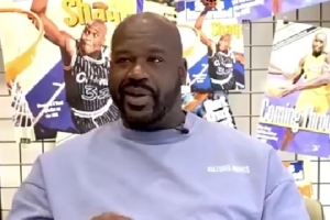 被小孩打了一拳！奥尼尔：本来想回击 但是想想好像不妥 - 资讯配图