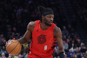 不虚KD啊!格兰特上半场7中4&罚球7中6 砍下16分&正负值+9 - 资讯配图