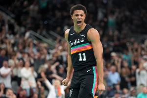 卡布：我父亲执教过小卡 后者还记得我小时看球的样子&他鼓励我 - 资讯配图