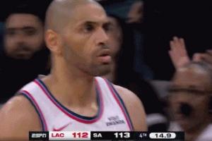 又是边线球失误！巴图姆发球还没进场 大洛直接回传出界送出球权 - 资讯配图