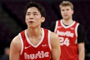 河村勇辉G联盟状态火热但在NBA机会寥寥 身高不足是最大问题 - 资讯配图
