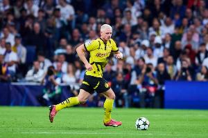 里肯谈莱尔森曼联巴萨传闻:他是多特绝对主力,我们不打算放他走 - 资讯配图