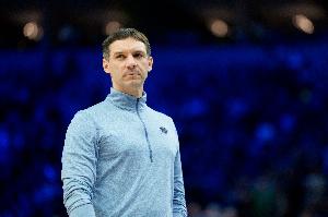 戴格诺特:末节比赛变成了回合战 比赛胜负在于篮板球 - 资讯配图