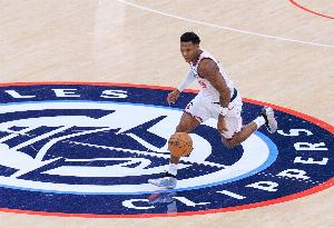 拼下关键篮板&两罚全中！马瑟林15中6拿下21分10篮板 - 资讯配图