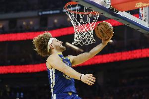 合理但不准!波杰姆斯基17中6得到17分6板6助2断 三分10中3 - 资讯配图