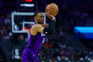 韦德:威少雷霆GOAT 不是来热火拿了MVP+FMVP就能空降队史第一 - 资讯配图