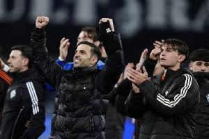 年轻有为！法布雷加斯收获教练生涯意甲第100分，科莫队史第二位 - 资讯配图