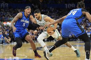 班凯罗：我想到过塔图姆会比预期更早复出 他对每个人都是种激励 - 资讯配图