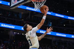 准三双！罗林斯15中5拿到13分11板8助2帽1断 正负值+11 - 资讯配图